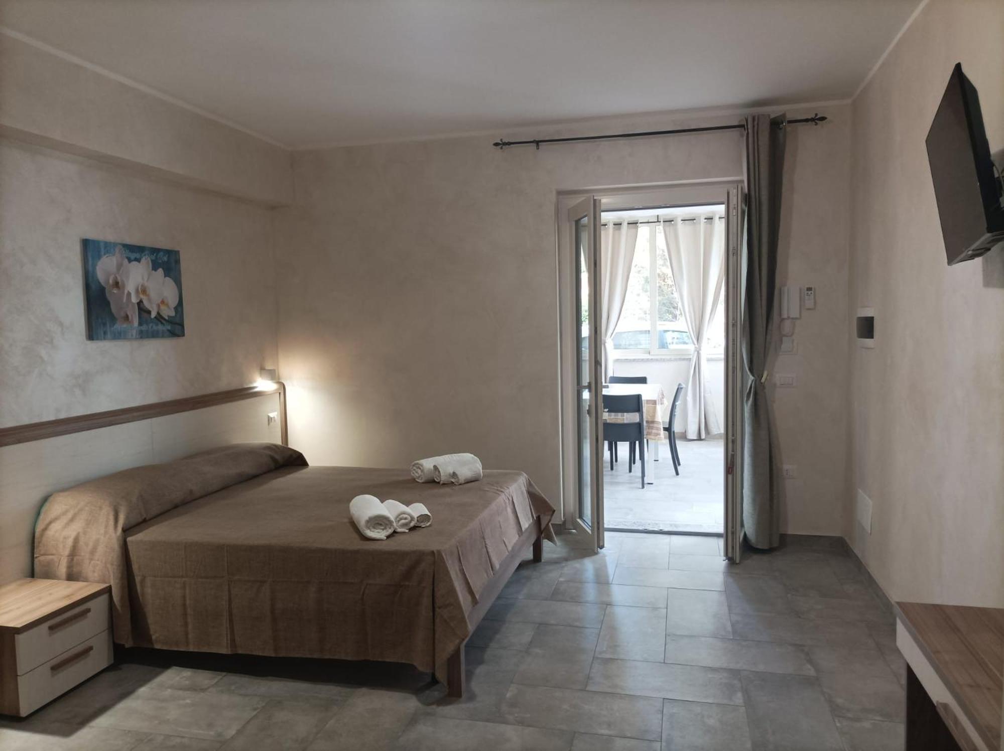 La Playa Del Sol 2 Villa Санта Доменика Екстериор снимка