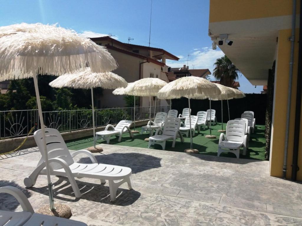 La Playa Del Sol 2 Villa Санта Доменика Екстериор снимка