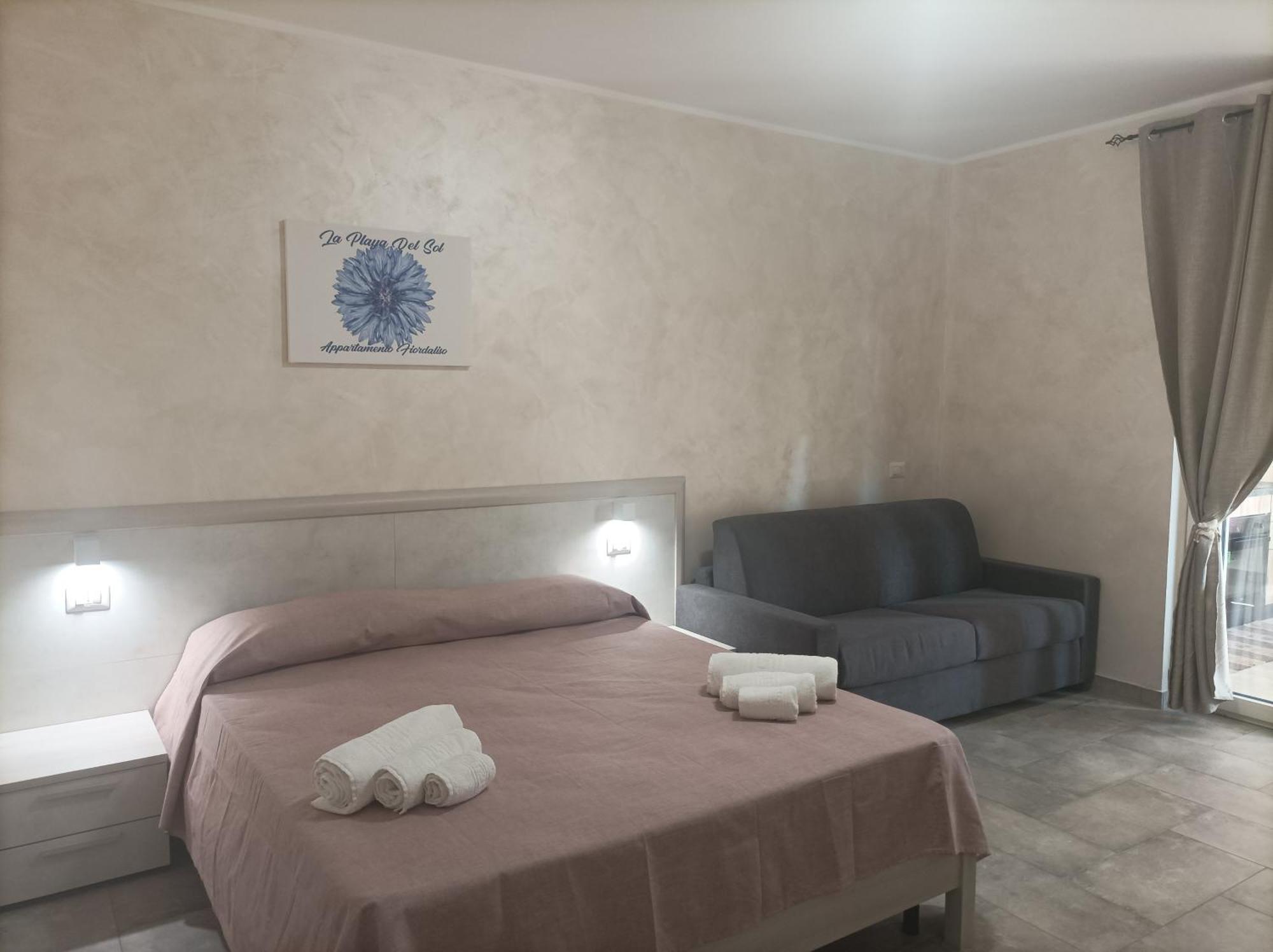 La Playa Del Sol 2 Villa Санта Доменика Екстериор снимка